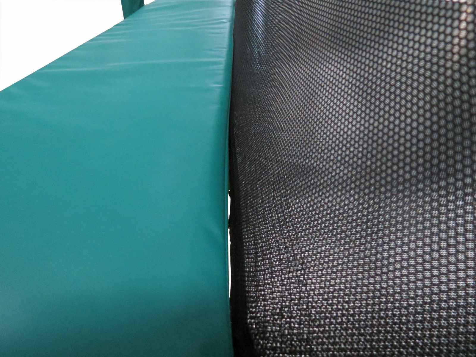 Батут KOGEE TRAMPS TOP Tramps 10'x17'(5.2x3.0м) прямоугольный с защитной сетью